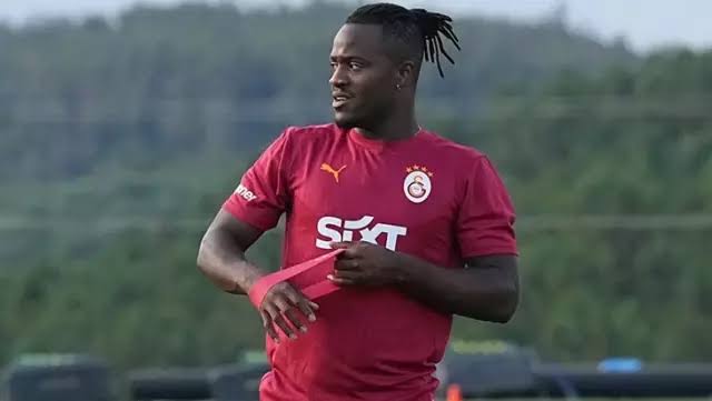 Batshuayi Welcomes Osimhen to Galatasaray, Dismisses Rivalry Concerns