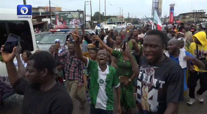 PDP Supporters Protest at INEC Office Over Edo Election Results