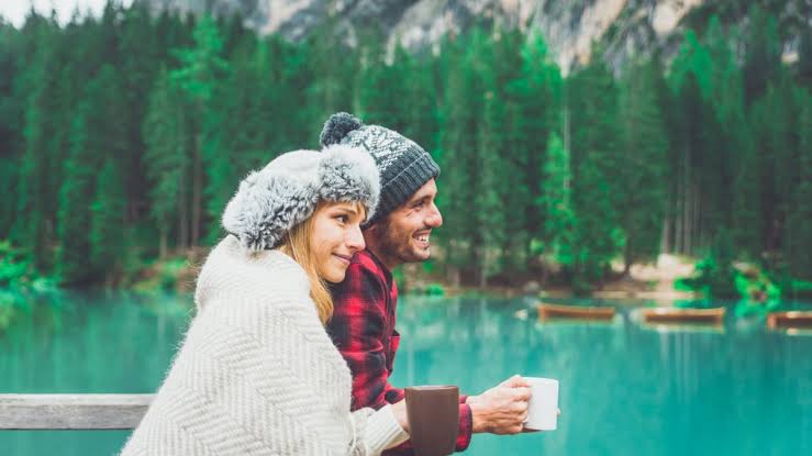 No matter the time of year, finding fun and memorable date ideas can bring you and your boyfriend closer together.