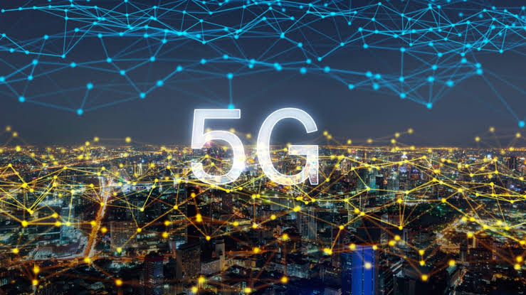 Explore the revolutionary impact of 5G on mobile technology, including faster speeds, lower latency, and enhanced experiences in streaming, gaming, healthcare, and smart cities